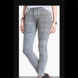 FREE PEOPLE Batik Printed Skinny Stretch Jeans